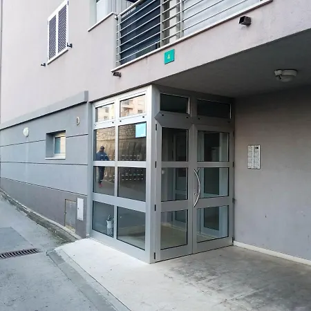 Centre, Modern App 2+2, Free Parking * Pula